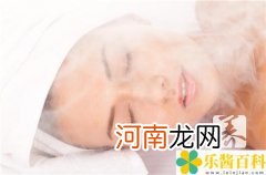 脸被打出现红血丝怎么办 脸上起红血丝怎么办