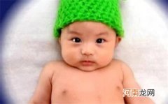姓王的男孩子2022年12月出生叫什么名字 寓意有家庭涵养的王姓男孩名字