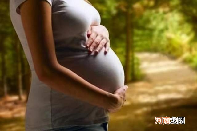 孕妇一般几个月开始“显怀”？显怀时间的早晚，和这些因素有关系