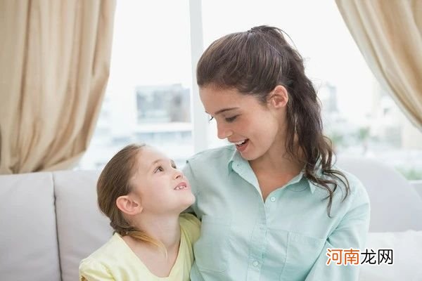 孩子盲目自大不听劝父母该怎么办？懂得聆听的魅力，孩子会更优秀