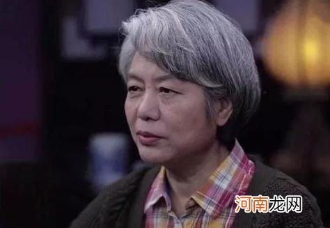 孩子几岁要跟父母“分房睡”？李玫瑾教授：至少要在3岁以后