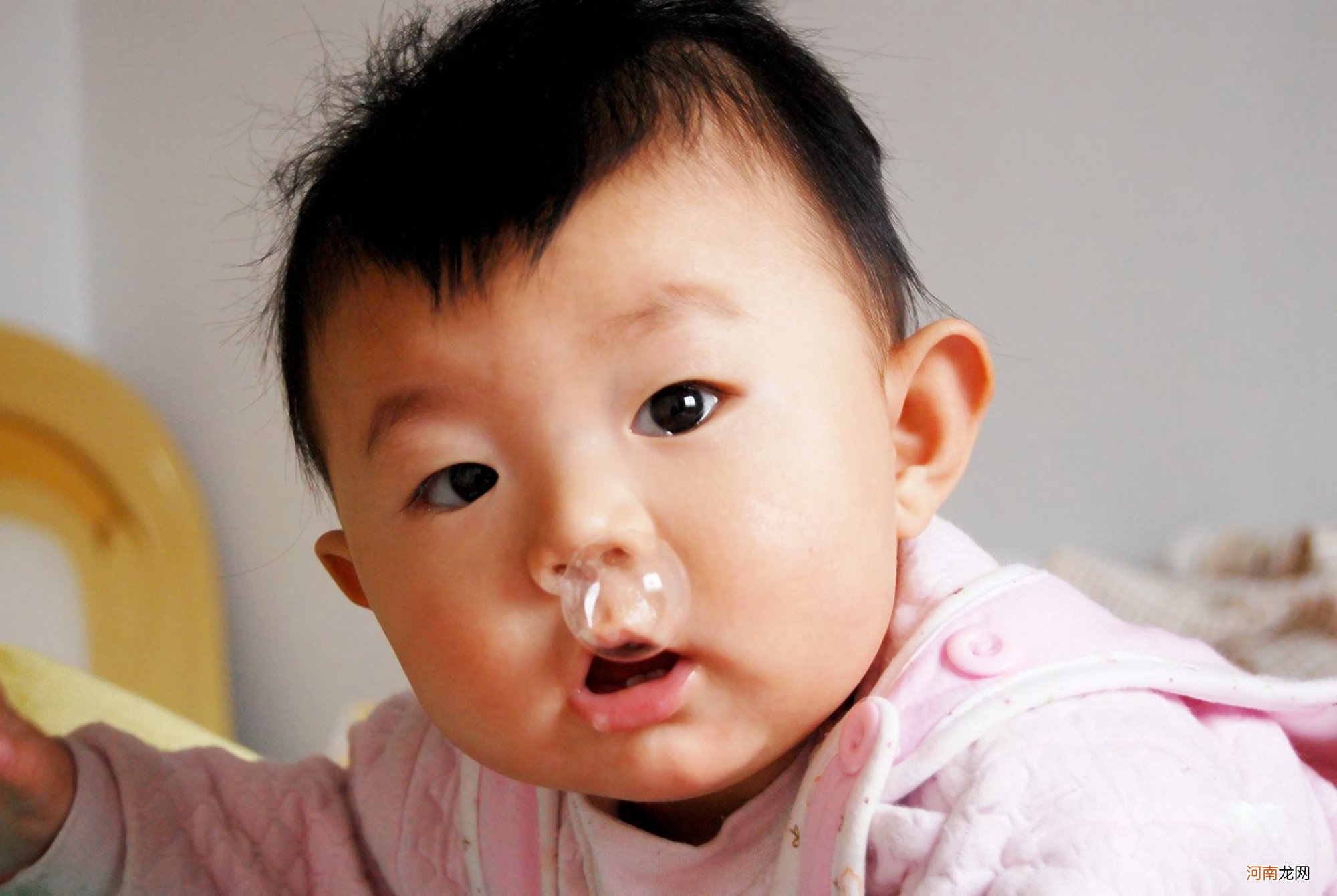 宝宝鼻子上的“青筋”是“磨娘筋”？别瞎猜了，和宝宝脾性无关