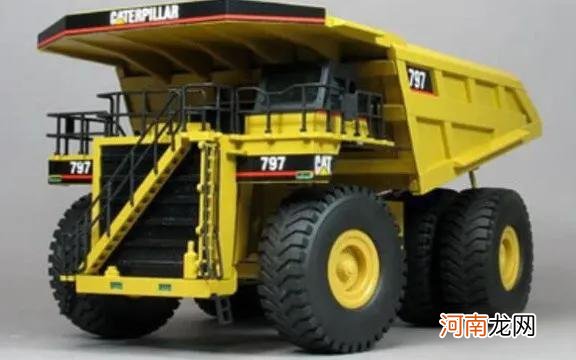 世界最大巨型矿车多少钱 最大的矿车