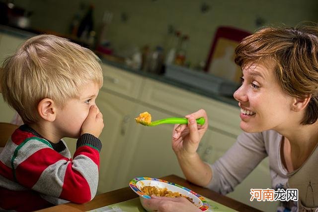 孩子有这7种表现，说明他已经积食，家长别再瞎喂了！