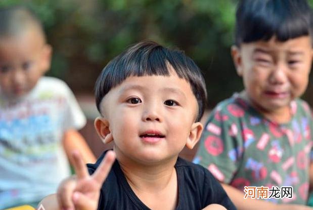 幼儿园老师坦言：第一天上幼儿园不哭的娃，多半来自这4种家庭