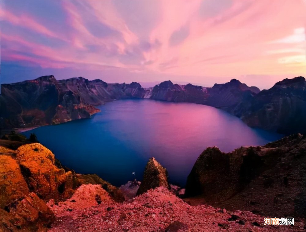 世界上最大的火山湖泊是哪个 世界上最高的火山湖