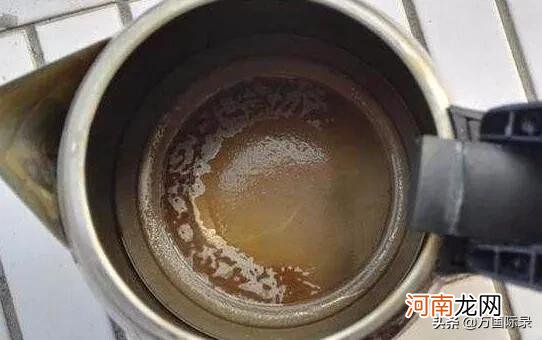 烧水壶水垢太厚清除妙招 水壶水垢如何快速去除