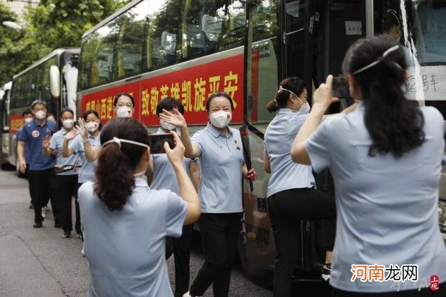 今天山西最新消息山西援沪医疗队1635人乘坐东航包机返乡