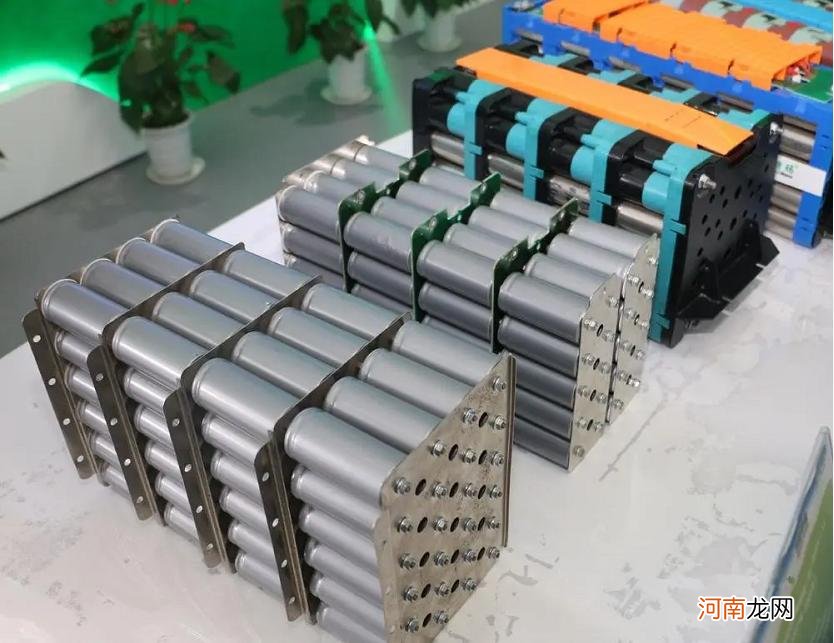 电动车铅酸和锂电池哪个好 铅酸电池和锂电池的区别