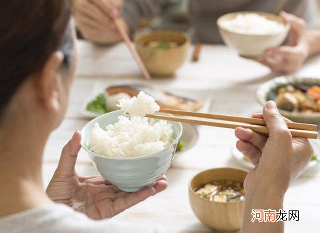 妊娠反应有很多“级别”,第4种太真实了,孕吐:没想到吧?