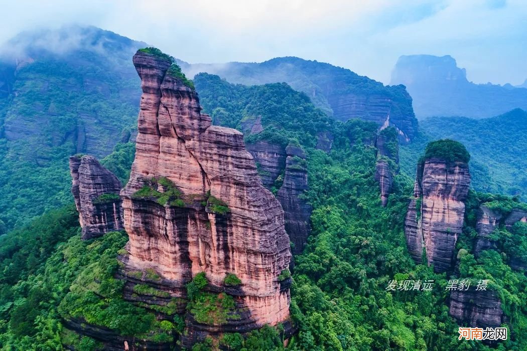 中国丹霞地貌代表景点有哪些 丹霞地貌旅游景点在哪里