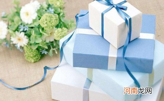 第一次见父母带什么礼品 第一次见女方家长带什么礼物好