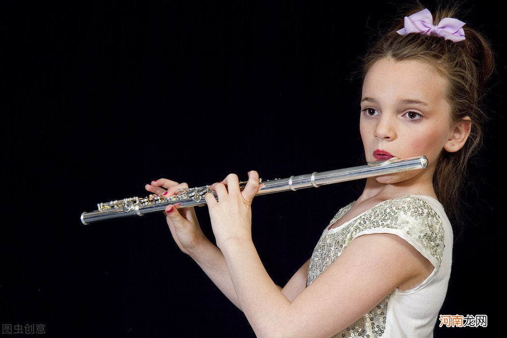 女生学竹笛好还是长笛 长笛和竹笛的区别