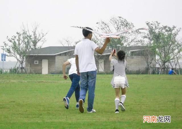刘国梁女儿获世界冠军，看了他的教育，才知什么是养闺女正确方式