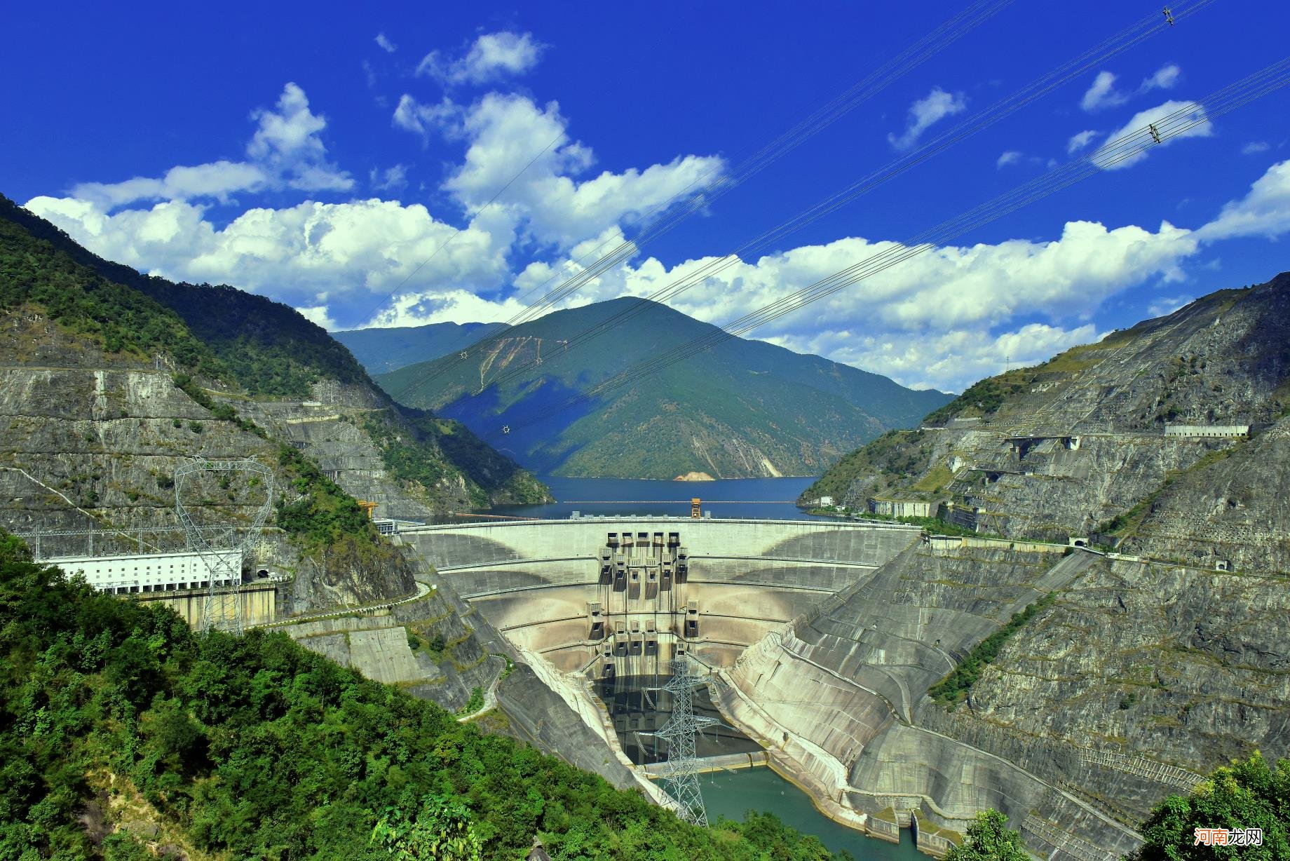 中国目前的大型水电站有哪些 中国发电站十大排行榜
