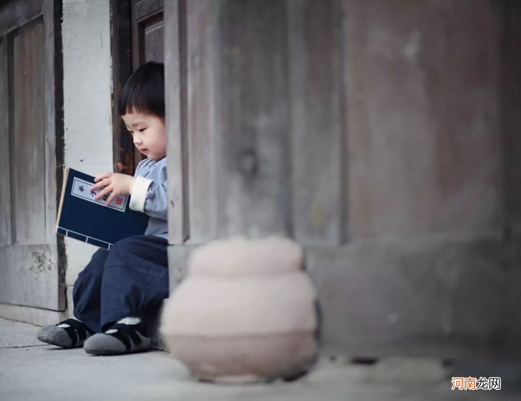 有没有阅读习惯对孩子的影响，从小学就能看出来了，父母别不在意