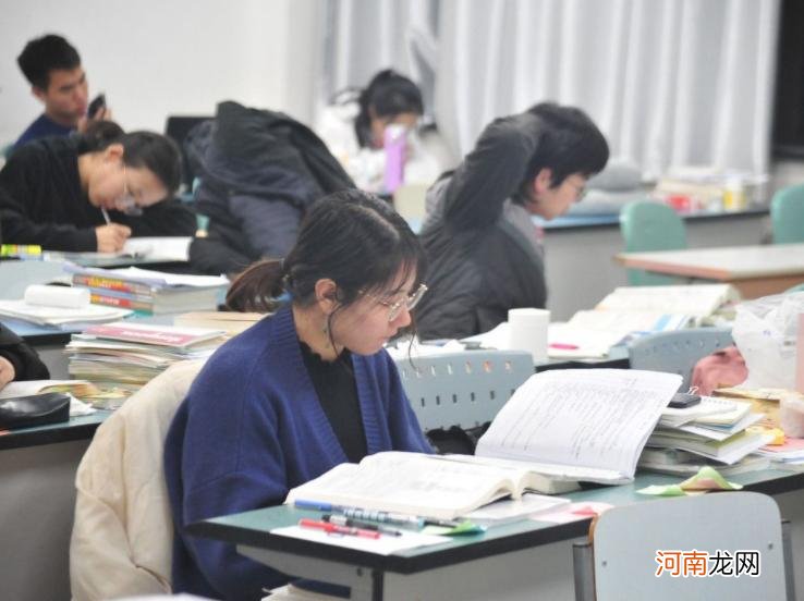 学硕和专硕的区别 专硕和学硕的含金量一样吗 哪个好考