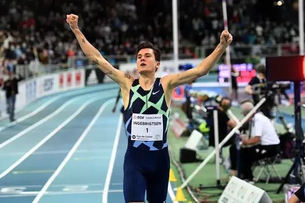 男子1500米世界纪录是谁创造的 1500米世界纪录
