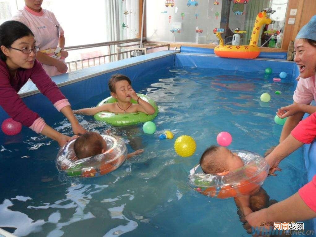 婴儿游泳事故频发，这些年被吹捧的这项婴儿运动，真的有必要吗？