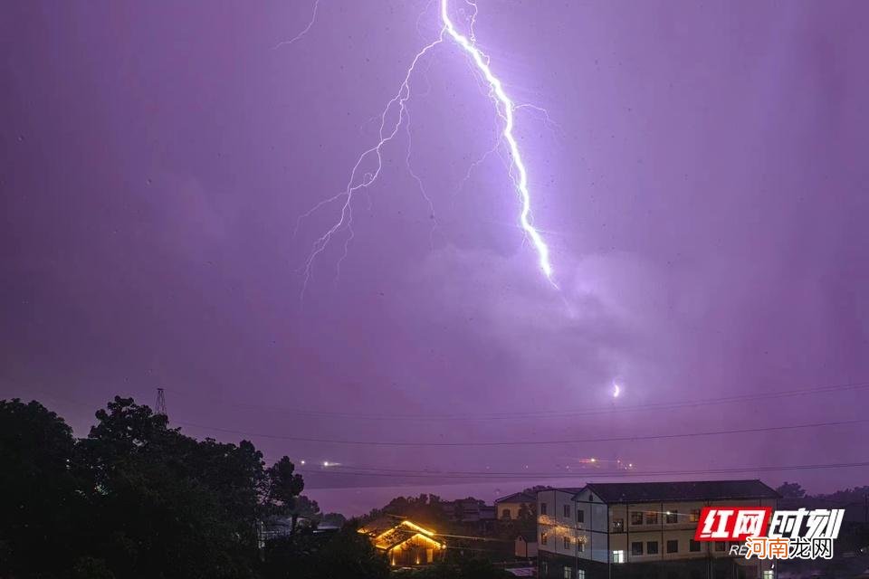 暴雨预警颜色等级从小到大顺序 暴雨预警颜色等级