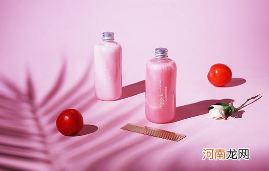 洗发乳液跟洗发水区别 洗发乳液是洗发水还是护发素