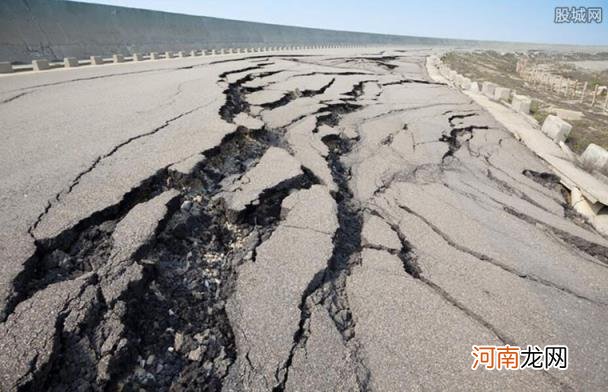 最新消息暂无人员伤亡 四川马尔康连发多次地震最大6级