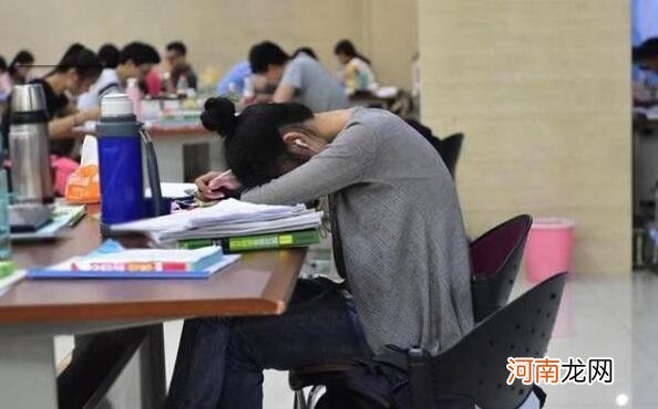 大学重修一门课有什么影响 大学重修一科严重吗