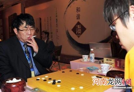 中国围棋第一人 聂卫平为什么被称为棋圣？