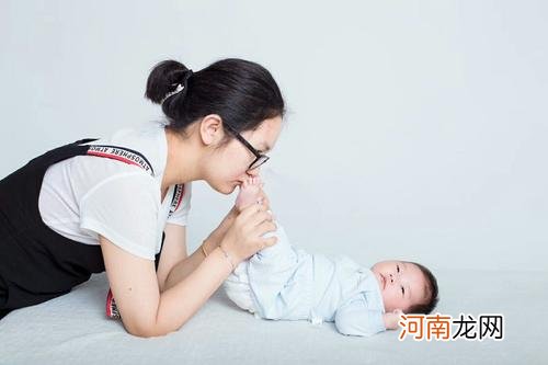 专属于妈妈的4个小怪癖，全都做过的，称得上是“满分妈妈”