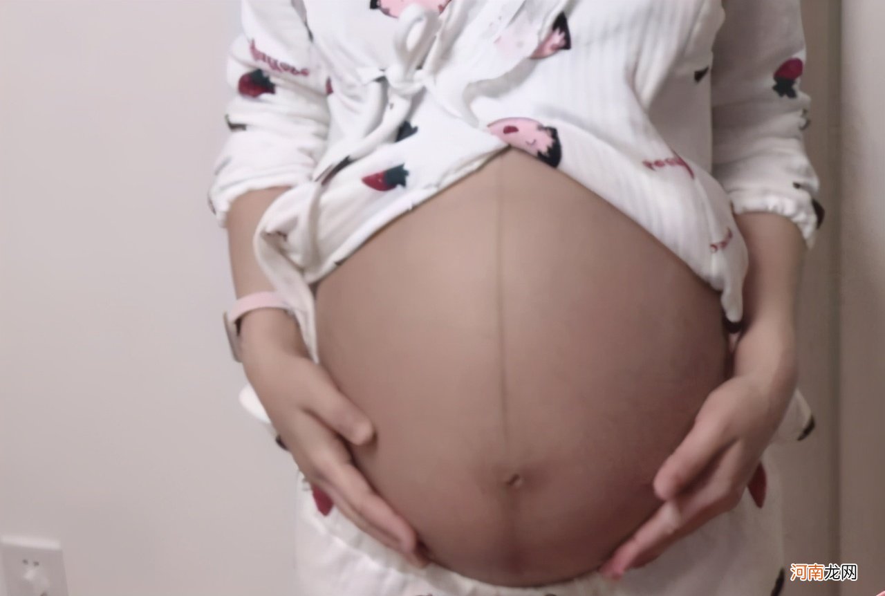 为什么孕妈肚子上有黑线？和这三个因素有关，孕妈要了解