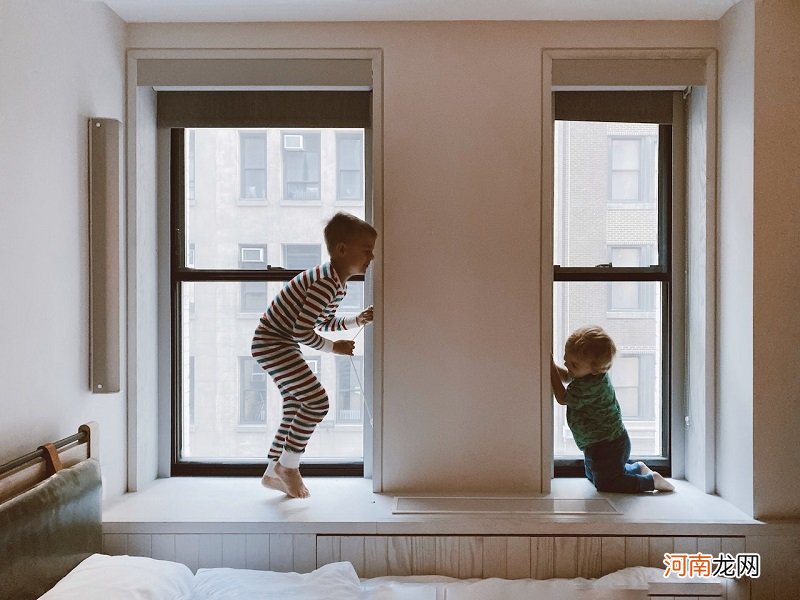 家里有小孩，选什么样的空气净化器比较好？