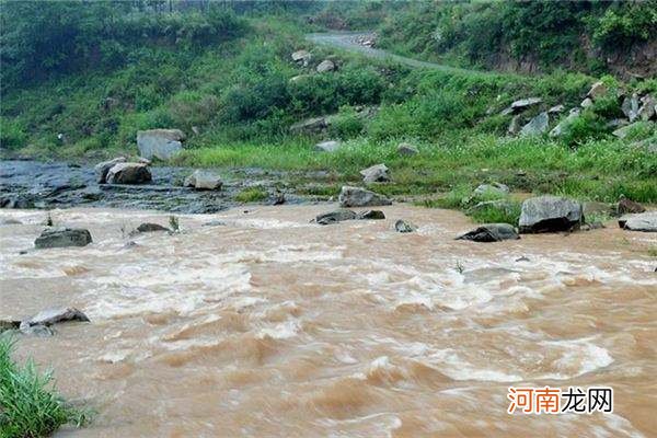 梦见发洪水了周公解梦 做梦梦见发洪水