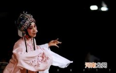 中国百戏之师是哪个 昆曲是哪个地方的地方戏？