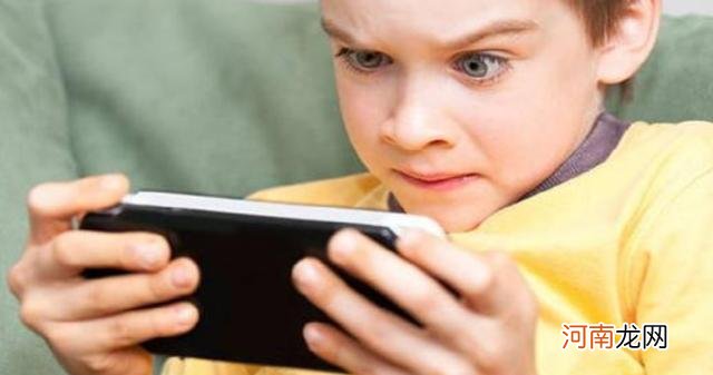 家长要所有网络游戏下架：来看无知父母，是怎样毁掉孩子未来的？