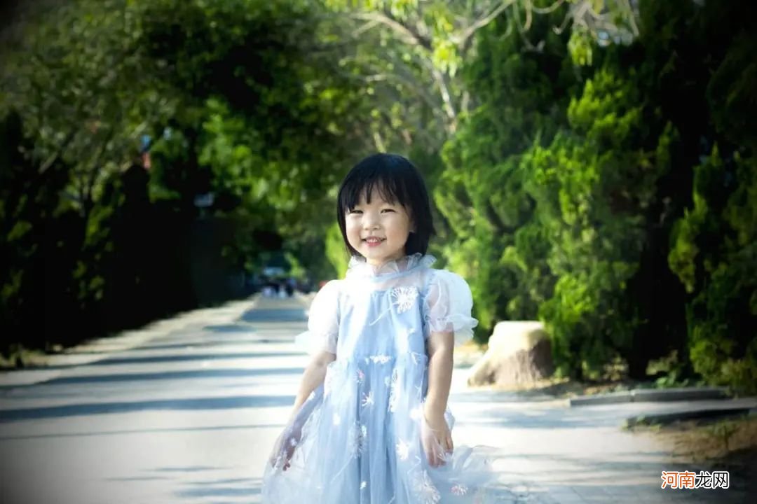 当妈后，我终于学会了谨言慎行