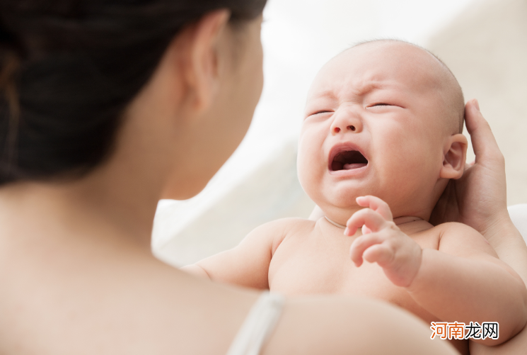 谁抓住宝宝的“依恋期”，孩子的亲密就会给谁，不一定非妈不可