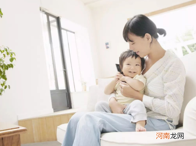 谁抓住宝宝的“依恋期”，孩子的亲密就会给谁，不一定非妈不可