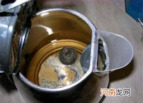 烧水壶里的水垢怎么去除