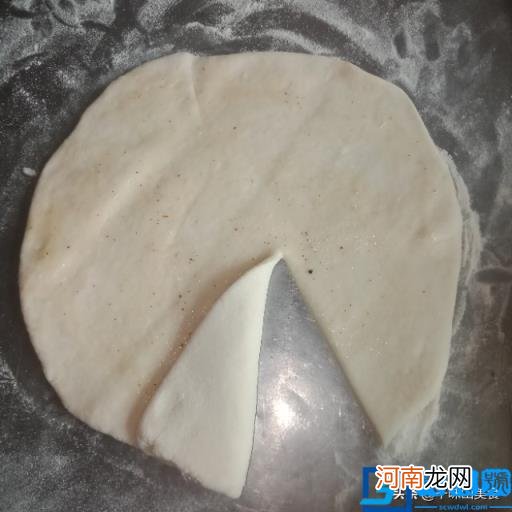 家常大饼怎么做既软又好吃 大饼的做法和配方教程