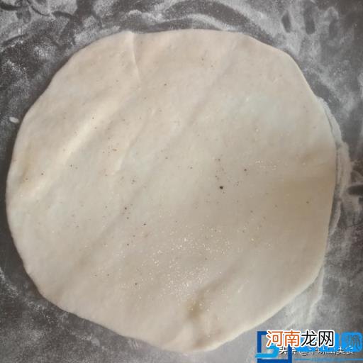 家常大饼怎么做既软又好吃 大饼的做法和配方教程