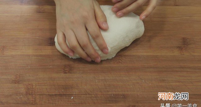 教你最简单的面包做法 做面包的方法