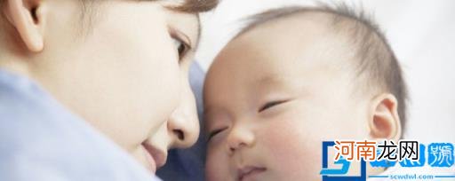 新生儿裤子如何穿 新生儿裤子怎么穿