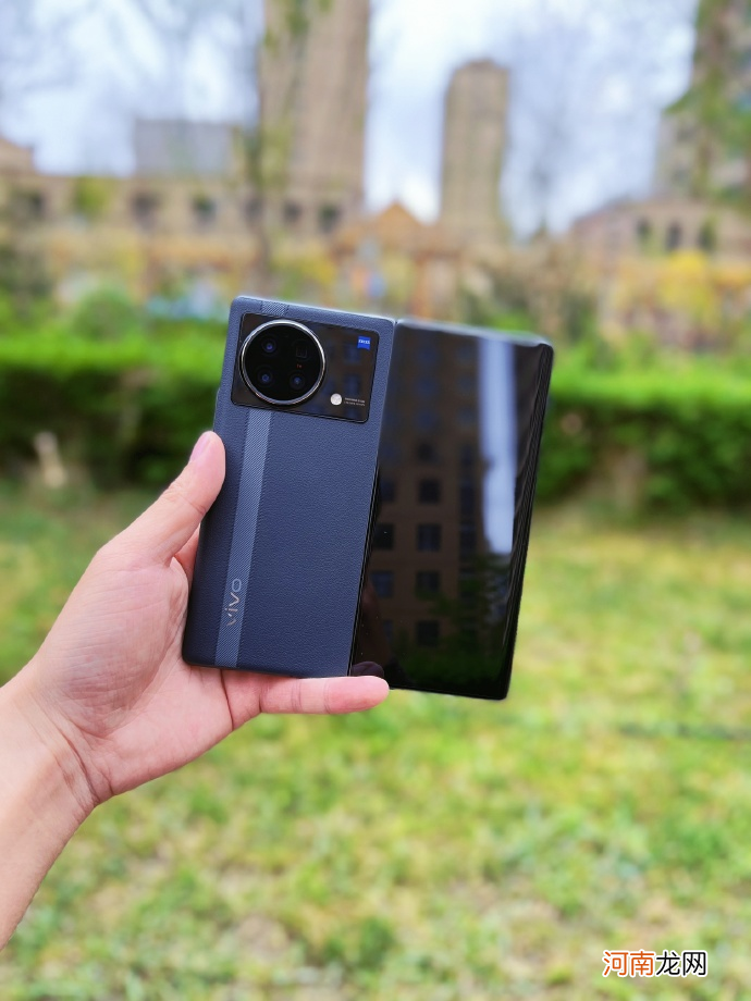 vivo最新款手机 vivo折叠屏手机最新款2022