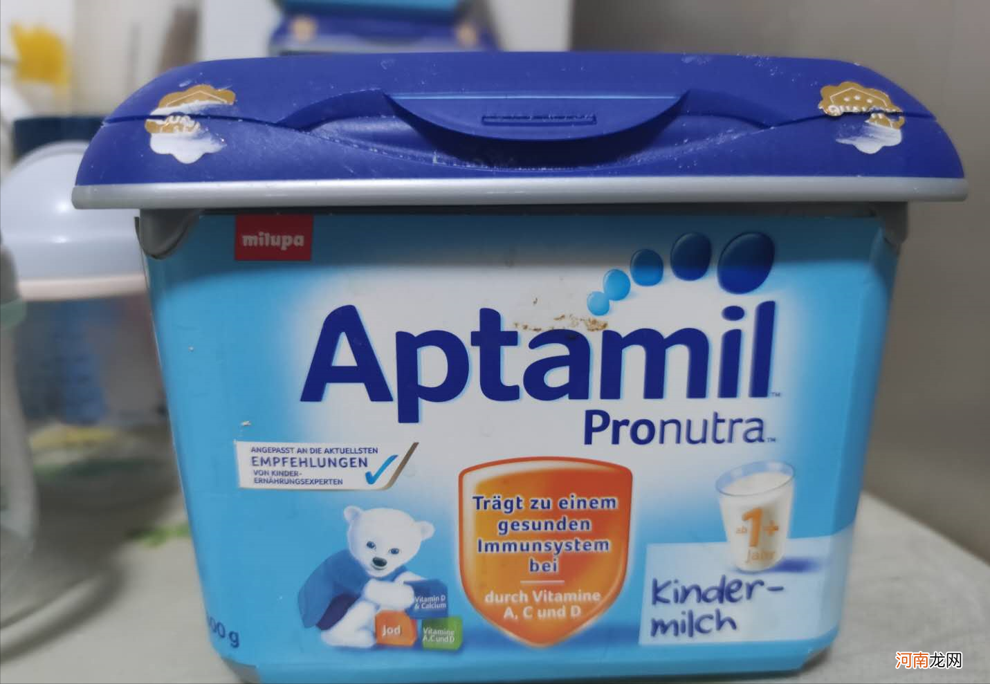 下个月就要生孩子了，有好一点的适合新生儿喝的奶粉推荐吗？