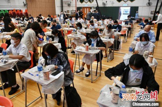 香港师生参与内地云端游学活动体验考古乐趣