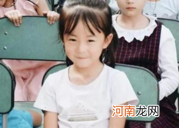 幼儿园高颜值女孩走红，网友评价：哪怕不看镜头也是天生的主角