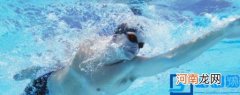 跳水运动员出水后立刻去淋浴的原因 跳水运动员为何出水后立刻去淋浴