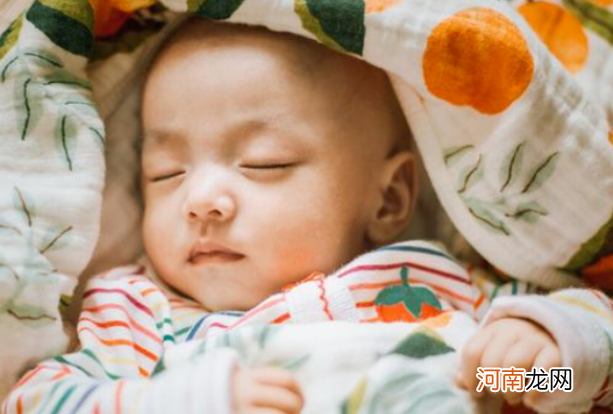 宝宝和谁睡，就是谁的孩子？心理学家：错过陪伴期，再努力也白费