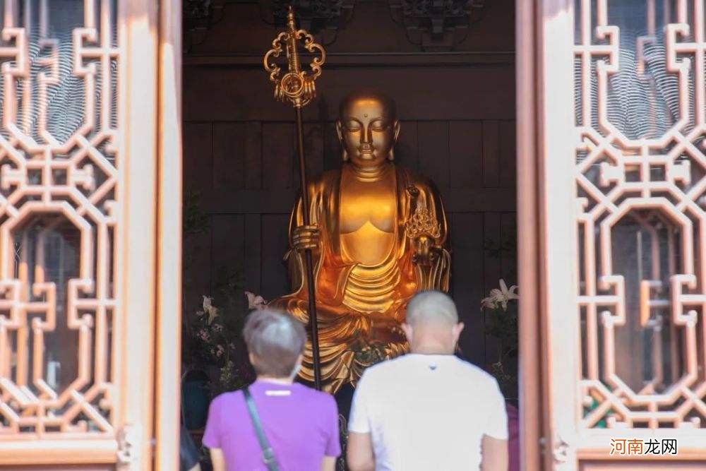 佛教解梦 佛教解梦梦见大便