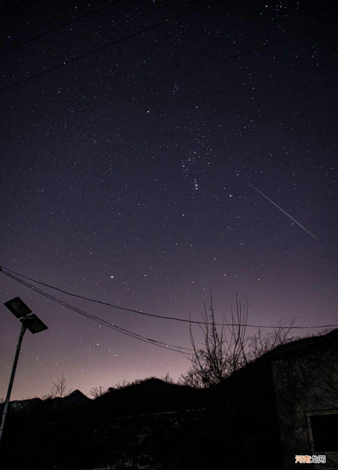 等不到双子座流星雨洒满天际 等不到双子座流星雨洒满天际是什么歌